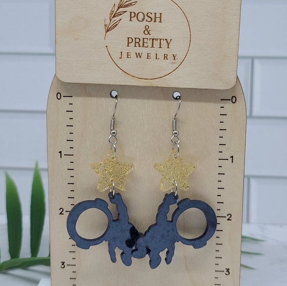 Acrylic Astronaut Earrings- New from my small business - Picture 4 of 4